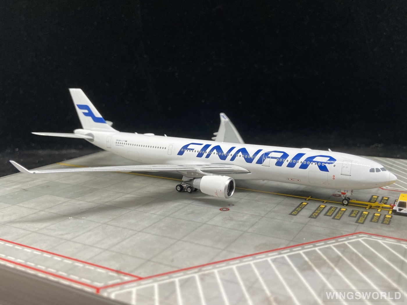 Phoenix 1:400 PH11572 Finnair 芬兰航空 Airbus A330-300 OH-LTT