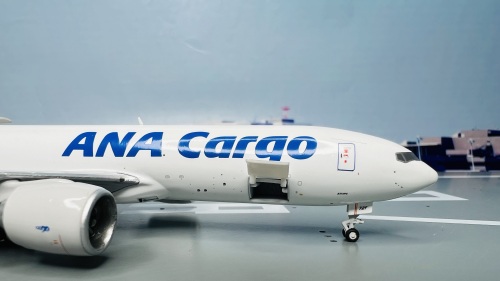 JC Wings1:400全日空航空 ボーイングB777-200F JA772F JC Wings ANA B777-200F JA772F 1:400 全日空 - メルカリ