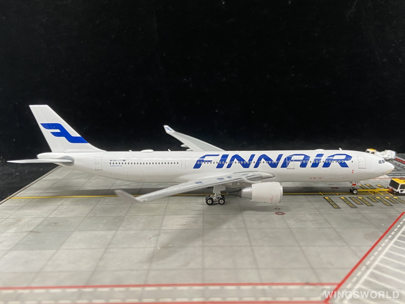 Phoenix 1:400 PH11572 Finnair 芬兰航空 Airbus A330-300 OH-LTT