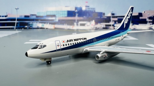ANA 全日空 Boeing 737-200 JA8417  ACJA8417 AeroClassics 1:400