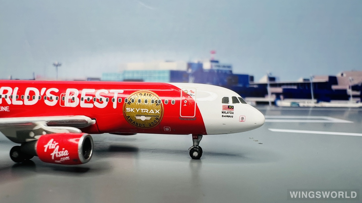 Phoenix 1:400 PH10336 AirAsia 亚洲航空 Airbus A320 9M-AFC