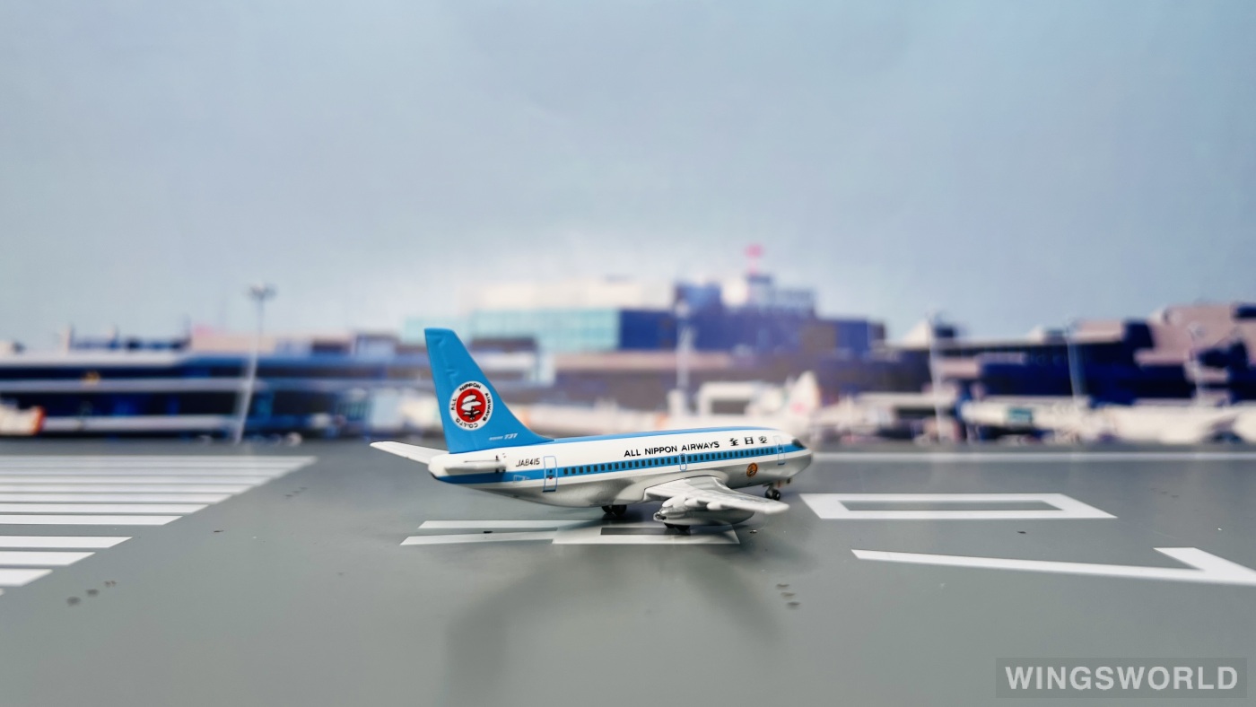 SMA 1:400 SMAJA8415 ANA 全日空 Boeing 737-200 JA8415