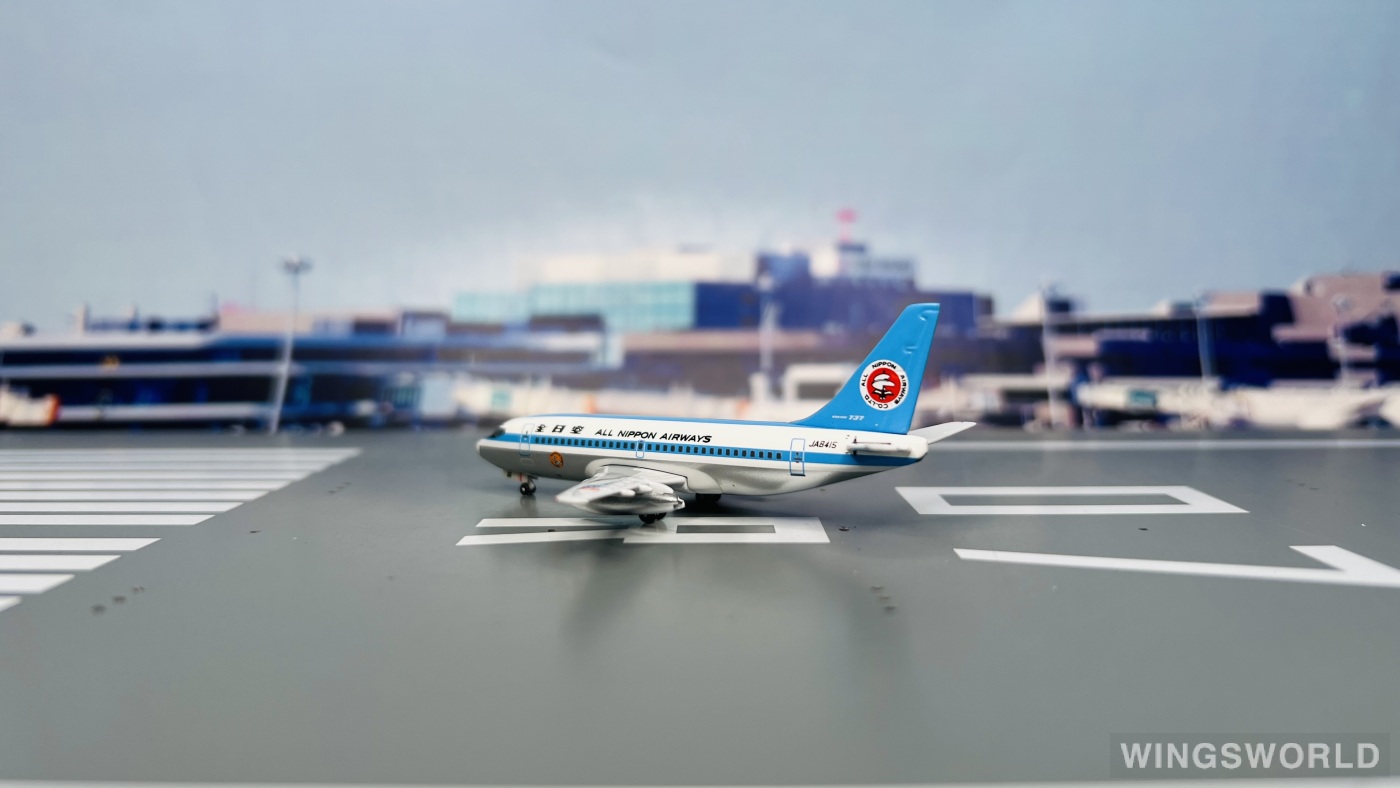 SMA 1:400 SMAJA8415 ANA 全日空 Boeing 737-200 JA8415