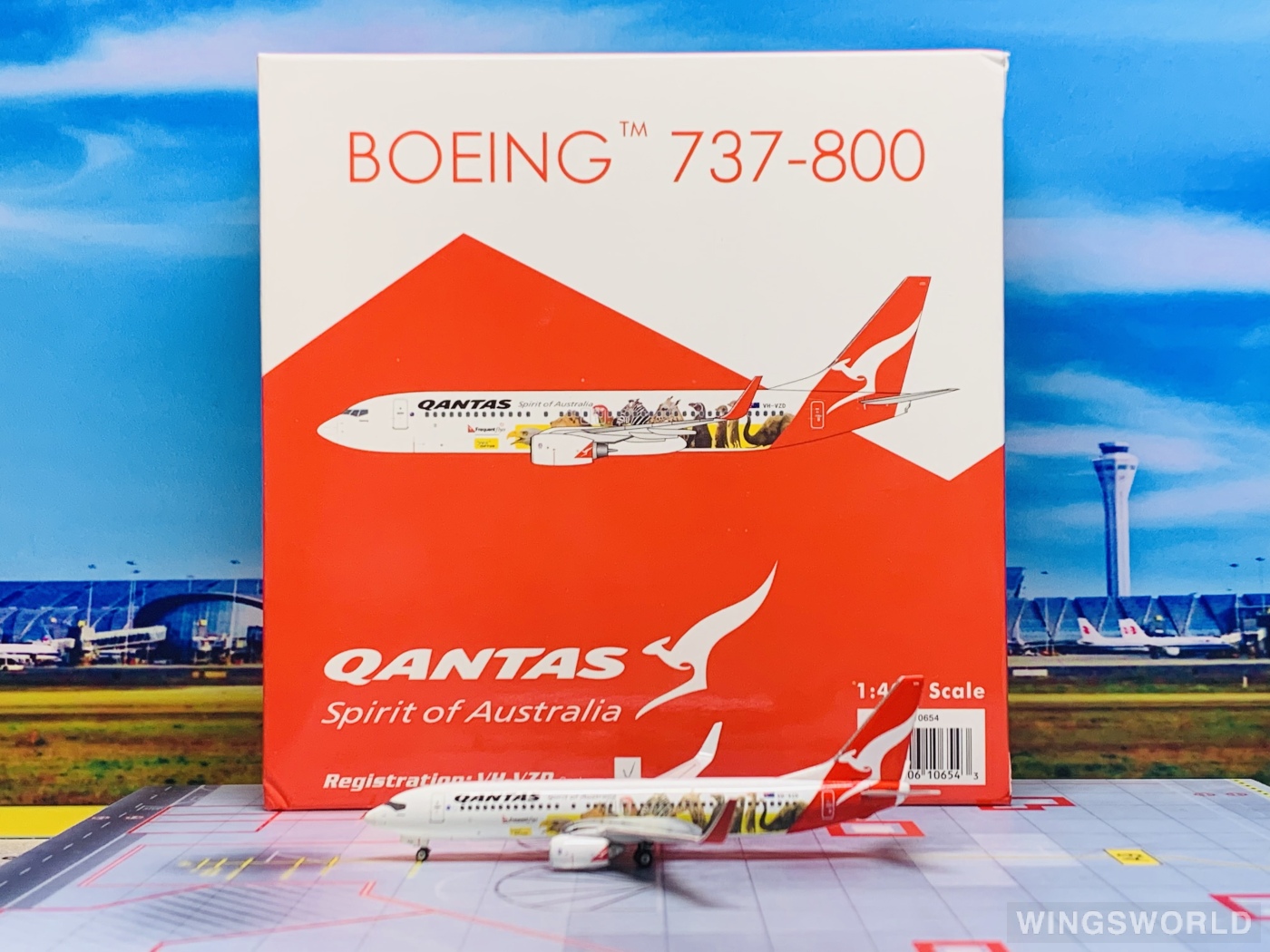 Phoenix 1:400 PH10654 Qantas 澳洲航空 Boeing 737-800 VH-VZD