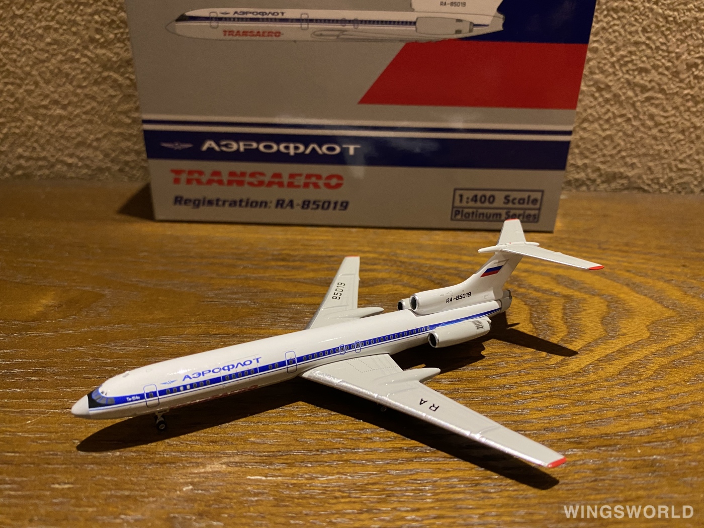 Phoenix 1:400 PH11877 Aeroflot 俄罗斯航空 Tupolev Tu-154 RA-85019