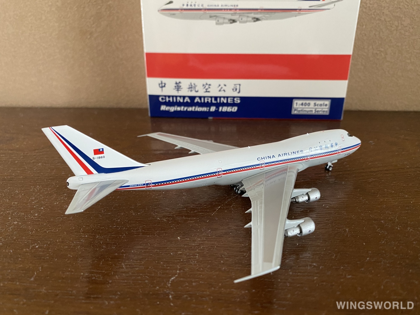 Phoenix 1:400 PH11884 China Airlines 中华航空 Boeing 747-100 B-1860