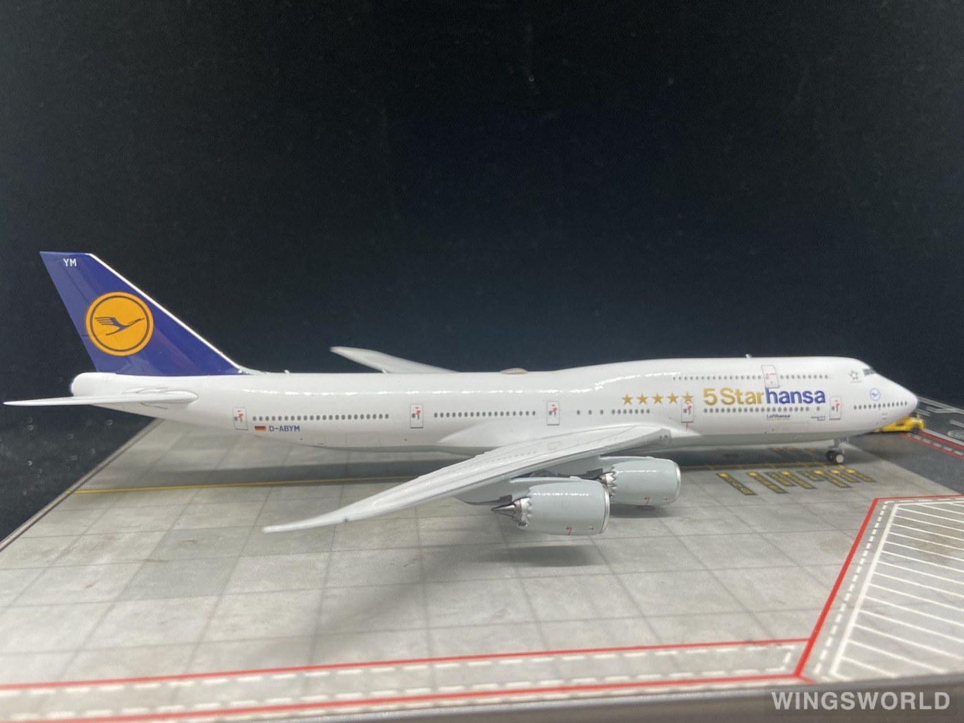 NGmodels 1:400 NG78010 Lufthansa 汉莎航空 Boeing 747-8i D-ABYM