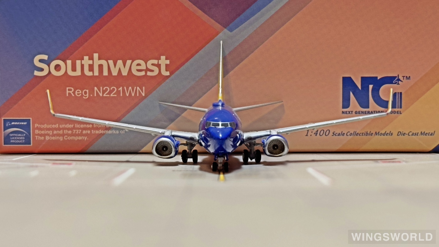 NGmodels 1:400 NG77042 Southwest Airlines 美国西南航空 Boeing 737-700 N221WN