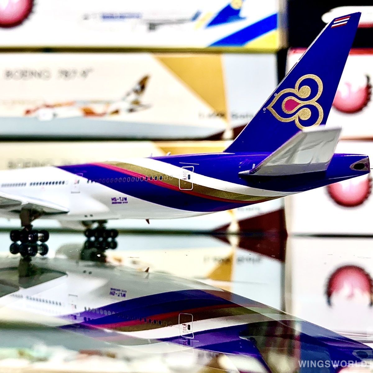 Phoenix 1:400 PH11802 Thai Airways 泰国国际航空 Boeing 777-200ER HS-TJW