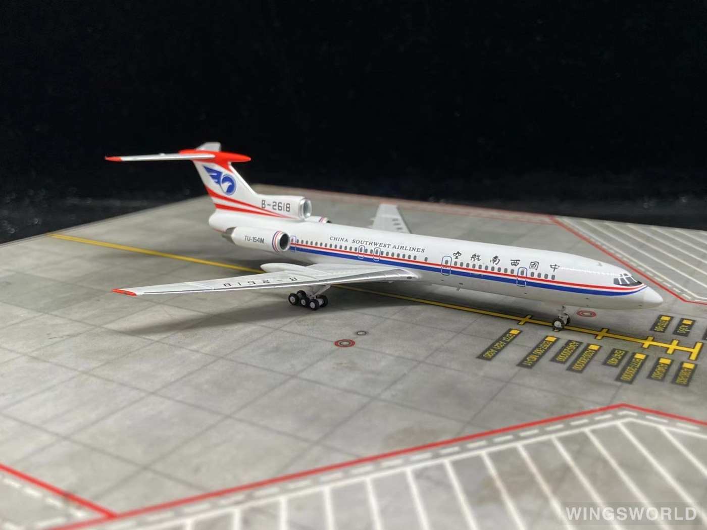 NGmodels 1:400 NG54020 China Southwest Airlines 中国西南航空 Tupolev Tu-154 B-2618