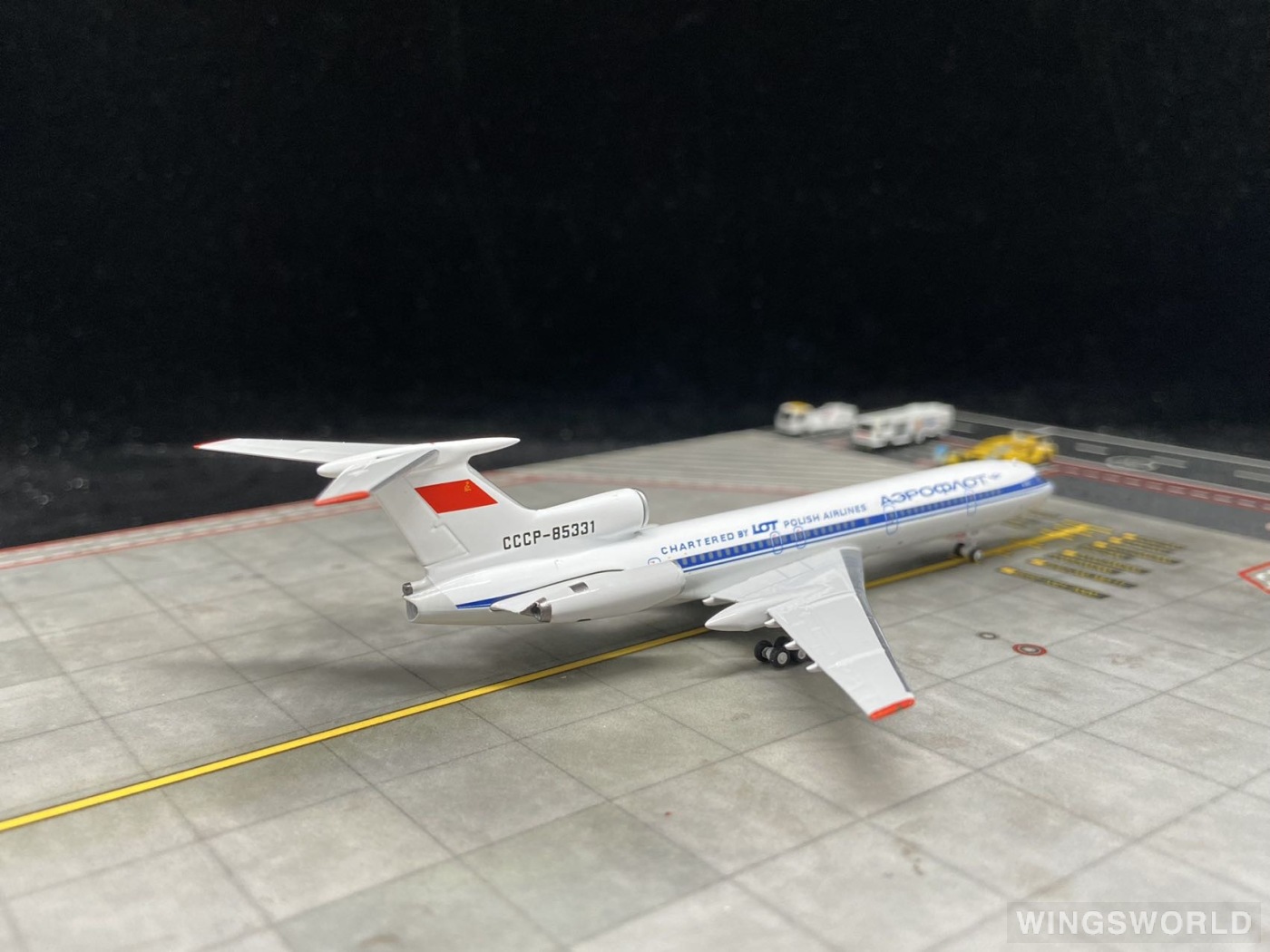 NGmodels 1:400 NG54017 Aeroflot 俄罗斯航空 Tupolev Tu-154 CCCP-85331