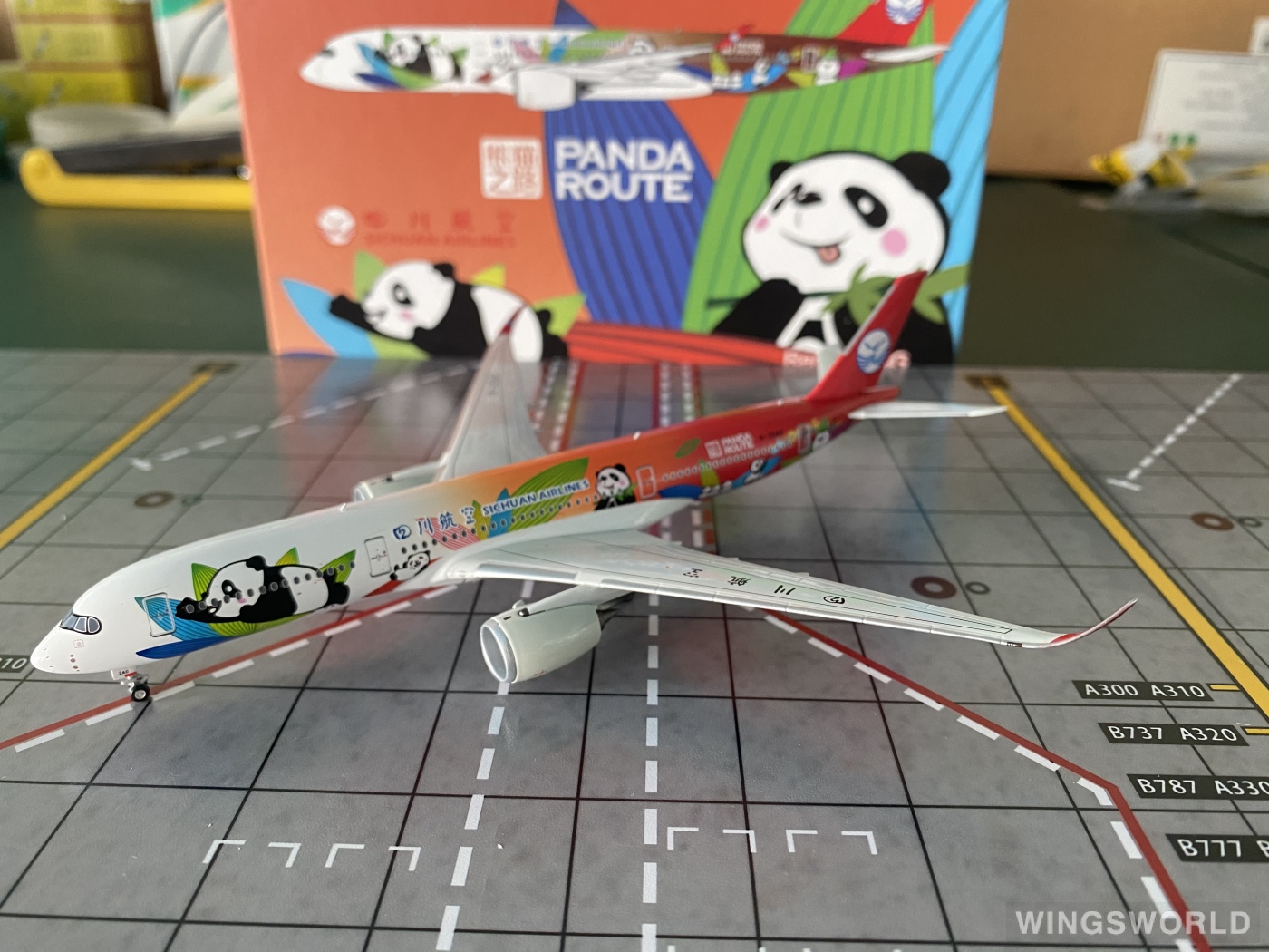 NGmodels 1:400 NG39062 Sichuan Airlines 四川航空 Airbus A350-900 B-32AG