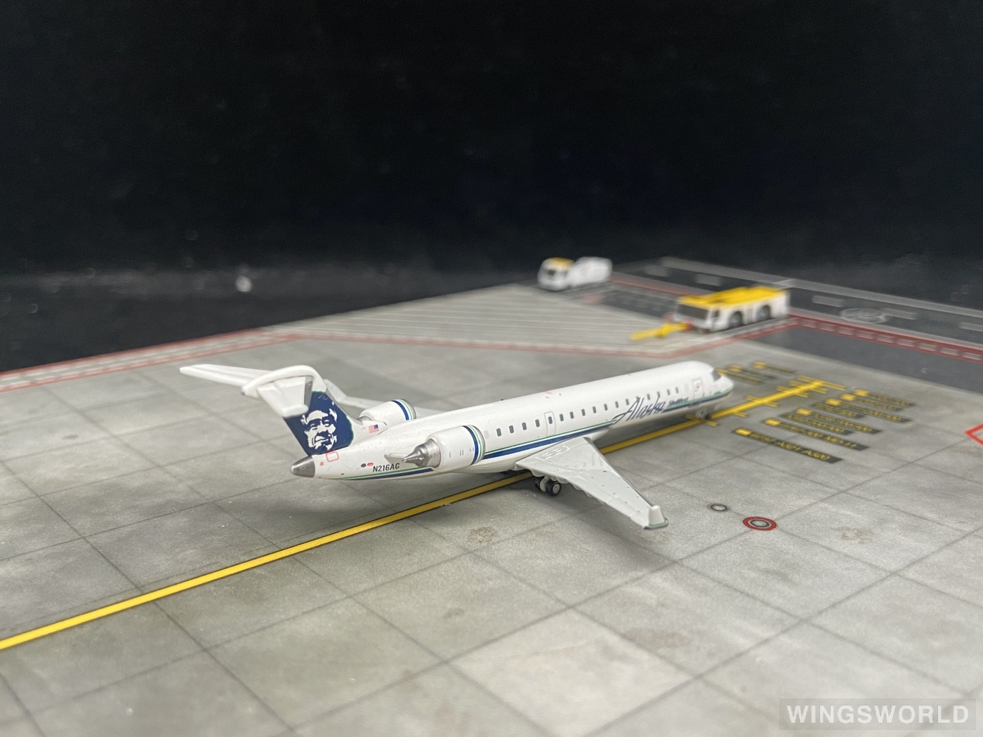 Geminijets 1:400 GJASA1045 Alaska Airlines 阿拉斯加航空 Bombardier CRJ700 N216AG