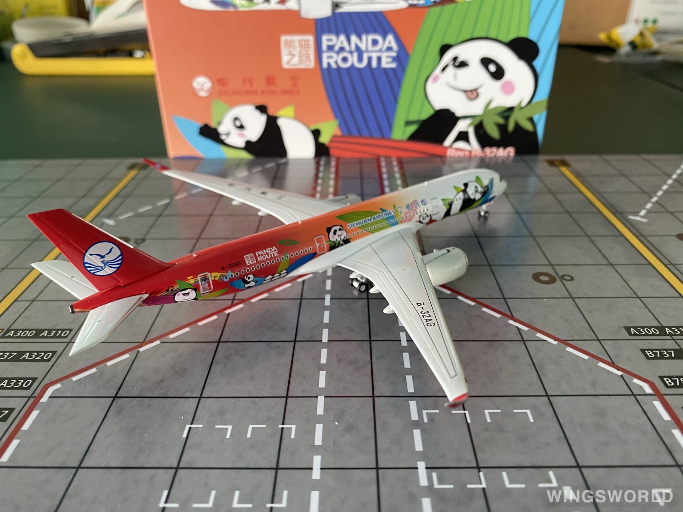 NGmodels 1:400 NG39062 Sichuan Airlines 四川航空 Airbus A350-900 B-32AG