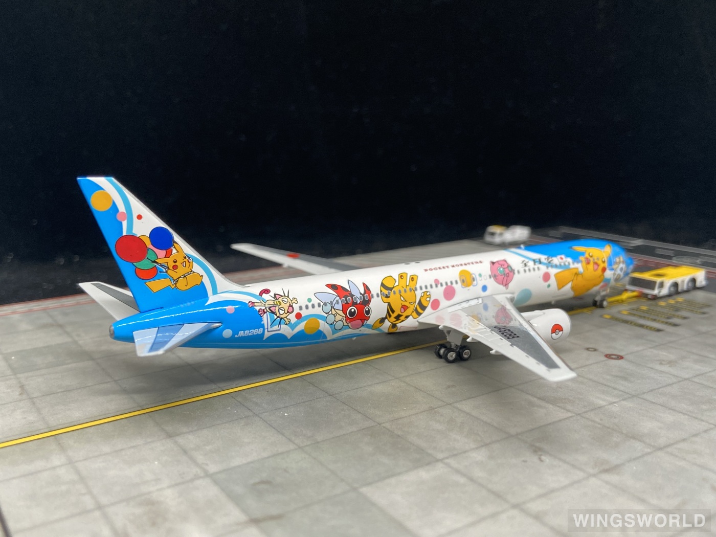 Phoenix 1:400 PH04029 ANA 全日空 Boeing 767-300 JA8288