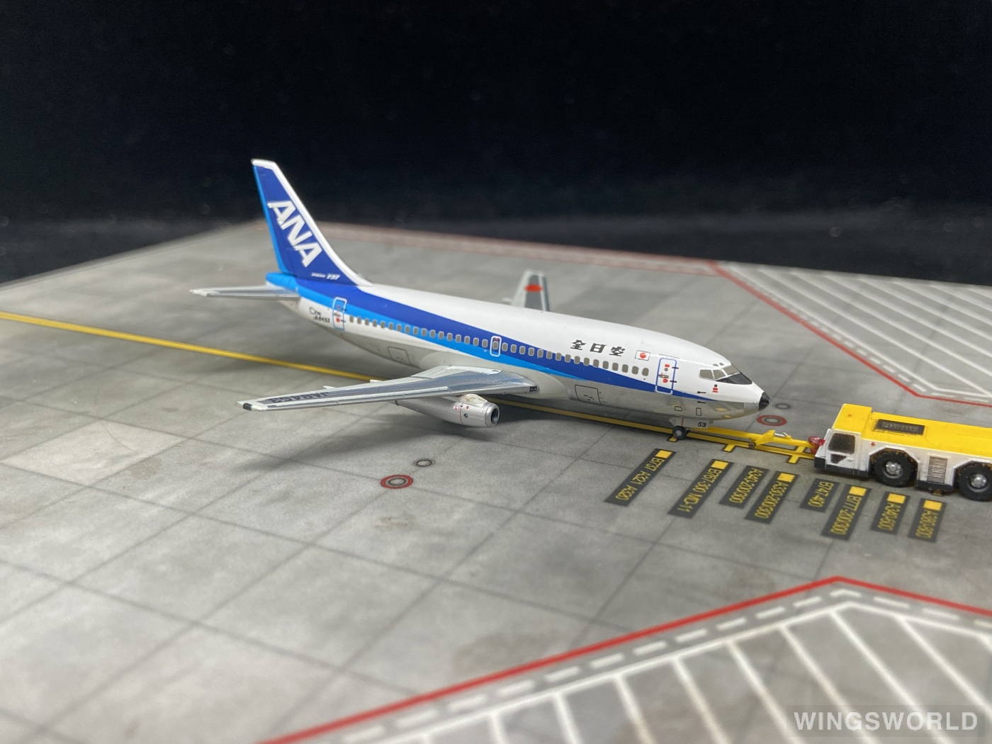 Hogan 1:400 NH40037 ANA 全日空 Boeing 737-200 JA8453