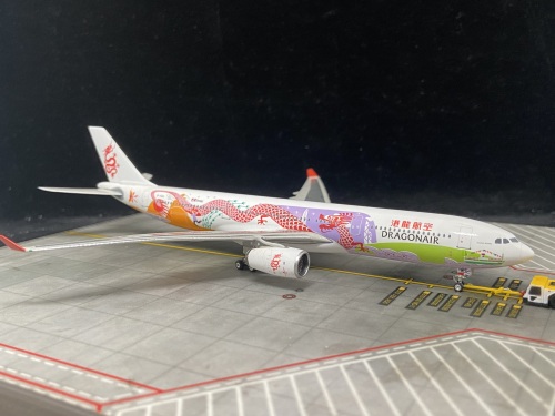 Phoenix 1:400 Airbus A330-300 Dragonair 港龙航空PHBHWG B-HWG