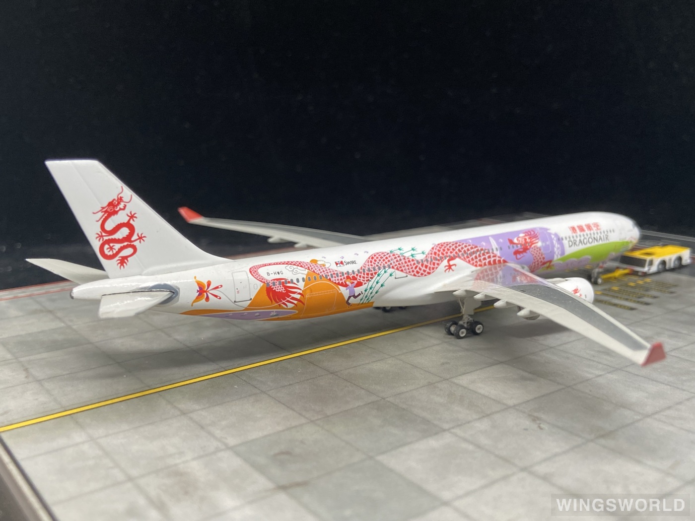 Phoenix 1:400 PHBHWG Dragonair 港龙航空 Airbus A330-300 B-HWG