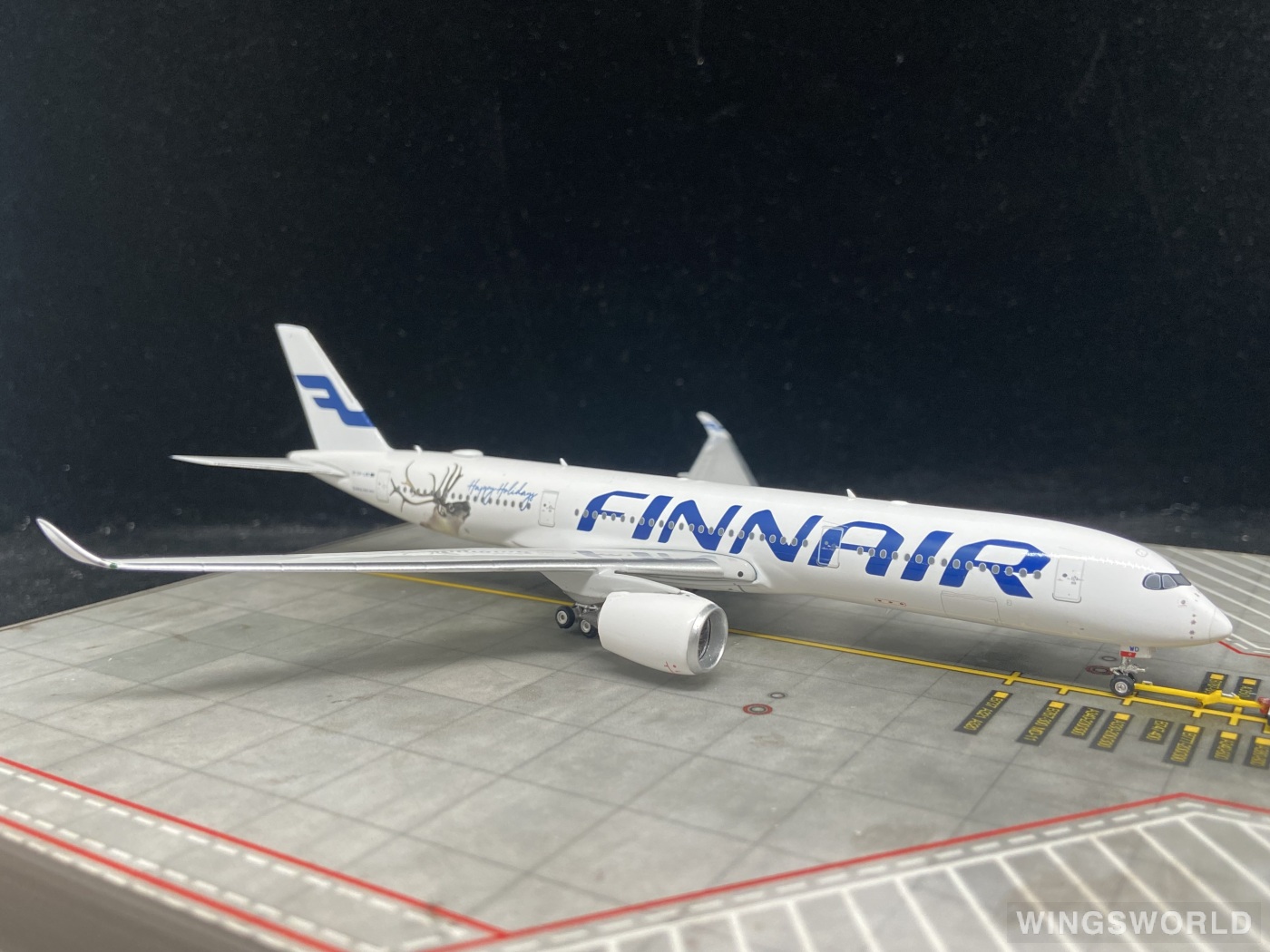 Phoenix 1:400 PH11422 Finnair 芬兰航空 Airbus A350-900 OH-LWD