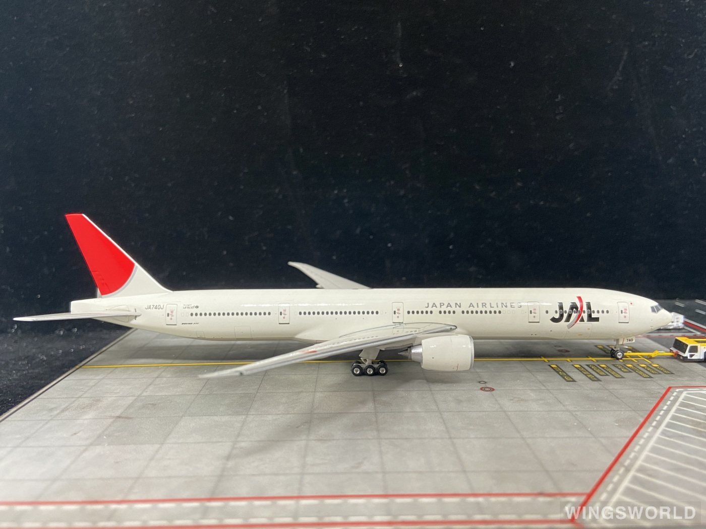 Phoenix JAPAN AIRLINES SAMURAI for BOEING B777-300ER JA740J 1/400 Plane  Model