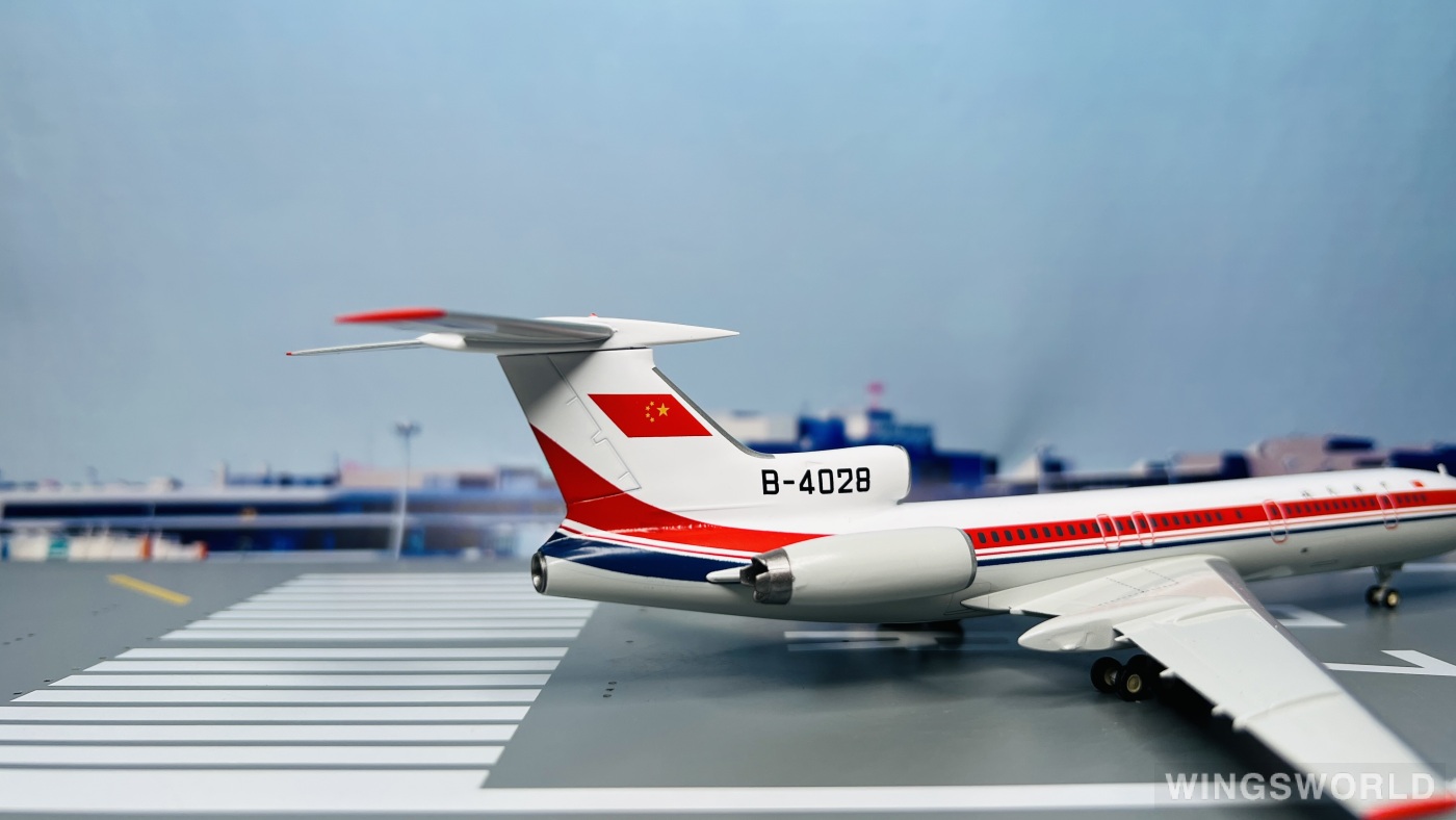 Patriot 1:200 P-200-04-01 PLAAF 中国空军 Tupolev Tu-154 B-4028