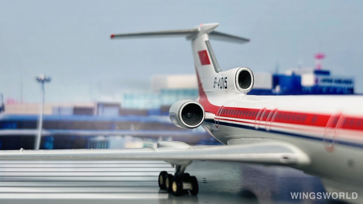 Patriot 1:200 P-200-04-02 PLAAF 中国空军 Tupolev Tu-154 B-4015