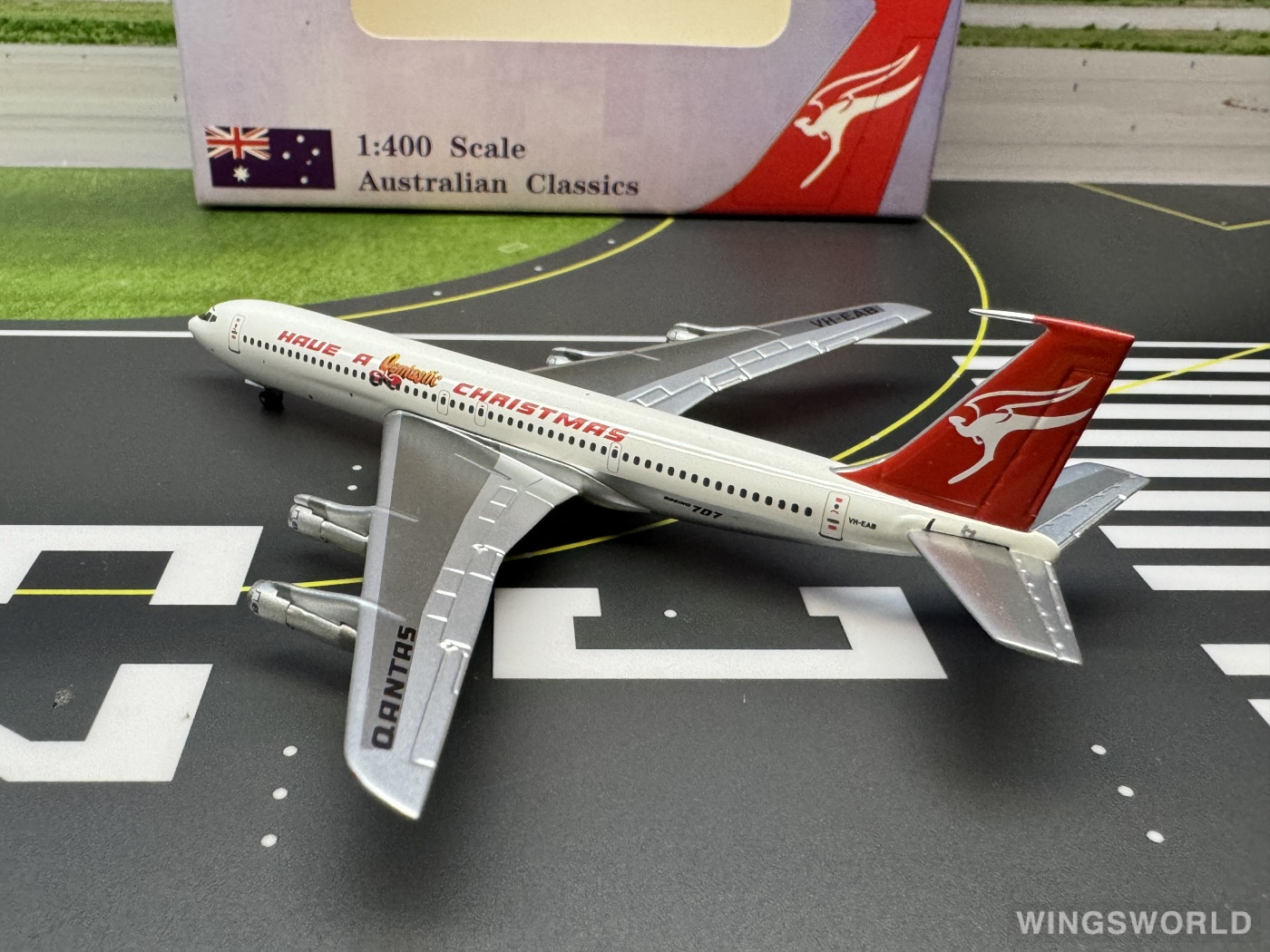 AeroClassics 1:400 AC4VHEAB Qantas 澳洲航空 Boeing 707-300 VH-EAB