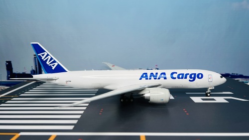 JC Wings 1:200 ANA B777-200 JA771F 全日空 JC Wings 1:200 ANA B777-200 JA771F 全日空 - メルカリ