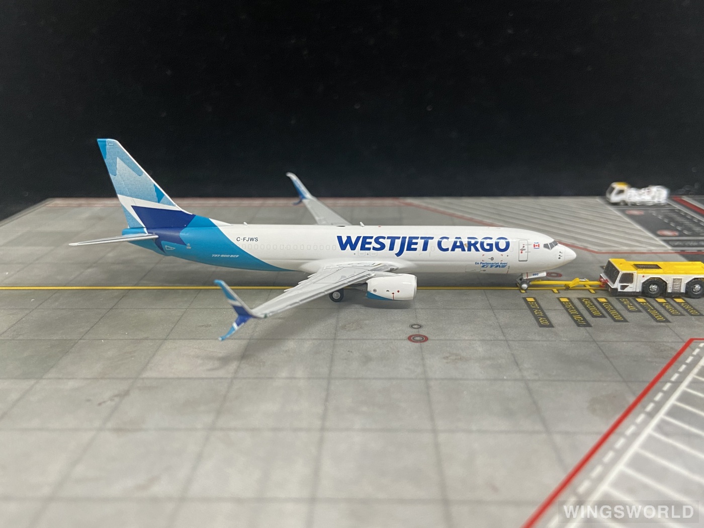 NGmodels 1:400 NG58139 WestJet 西捷航空 Boeing 737-800 C-FJWS