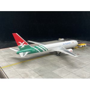 Air Seychelles 塞舌尔航空 Boeing 767-300ER S7-ASY  PH11882 Phoenix 1:400