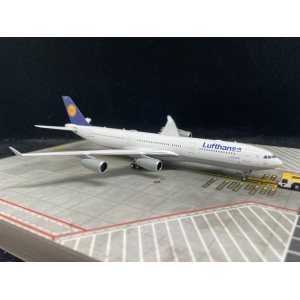Lufthansa 汉莎航空 Airbus A340-300 D-AIGZ  PH04579 Phoenix 1:400