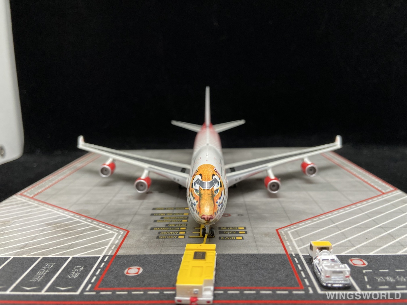 Geminijets 1:400 GJSDM1584 Rossiya Airlines 俄罗斯国家航空 Boeing 747-400 EI-XLD