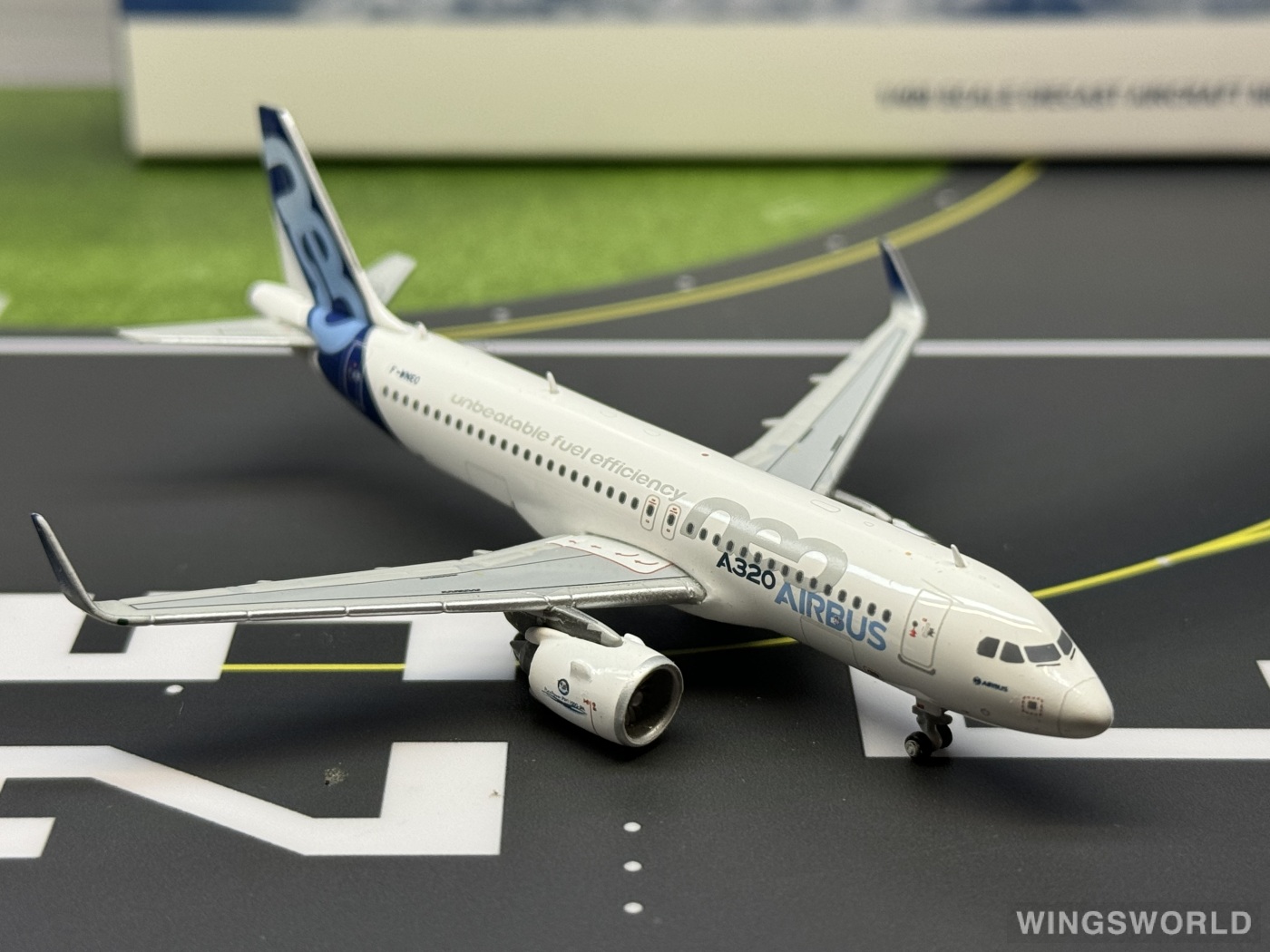 JC Wings 1:400 LH4026 Airbus 空中客车 Airbus A320neo F-WNEO