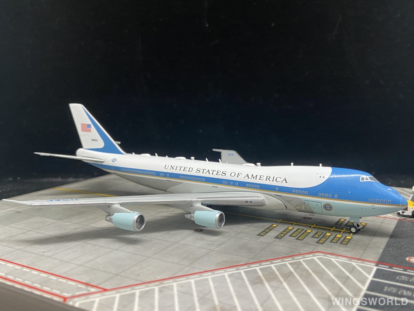 Geminijets 1:400 GJAFO1208 USAF 美国空军 Boeing 747-200 28000