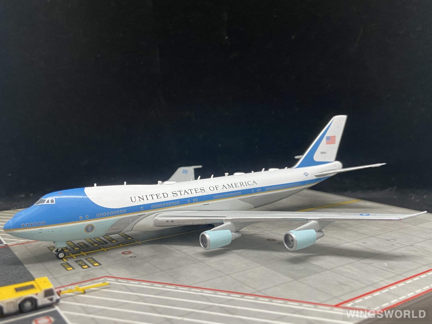 Geminijets 1:400 GJAFO1208 USAF 美国空军 Boeing 747-200 28000