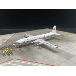 CAAC 中国民航 Ilyushin Il-18 236  YU18002 YU MODEL 1:400
