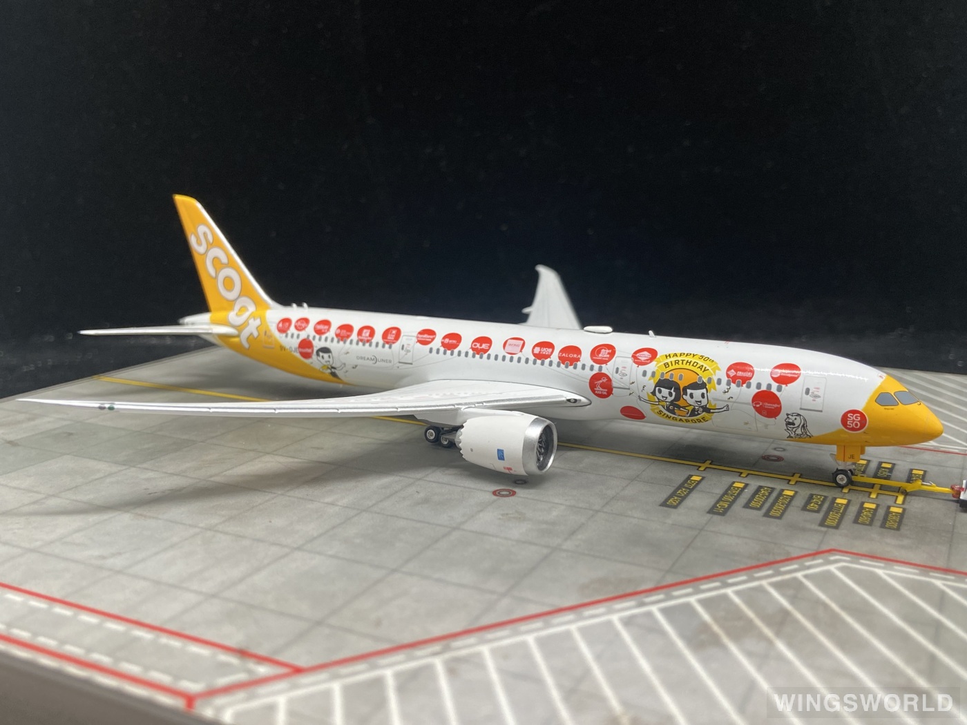 Phoenix B787-9 Scoot 50周年記念 1/400 www.JetCollector.com: Scoot 