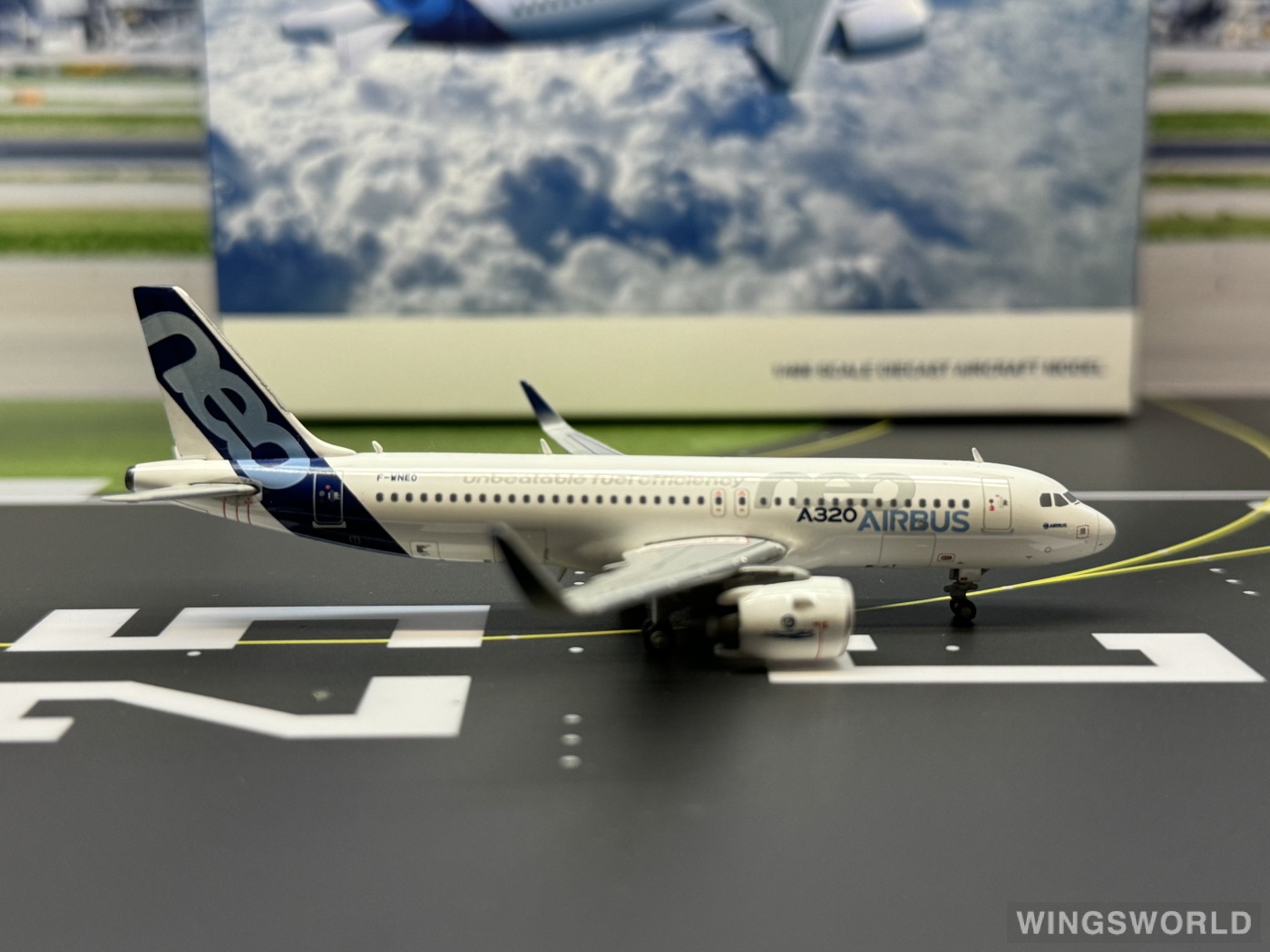 JC Wings 1:400 LH4026 Airbus 空中客车 Airbus A320neo F-WNEO