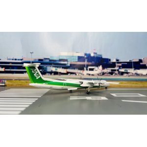 ANA 全日空 Bombardier Dash 8-400 JA857A  DH28014 Hogan 1:200