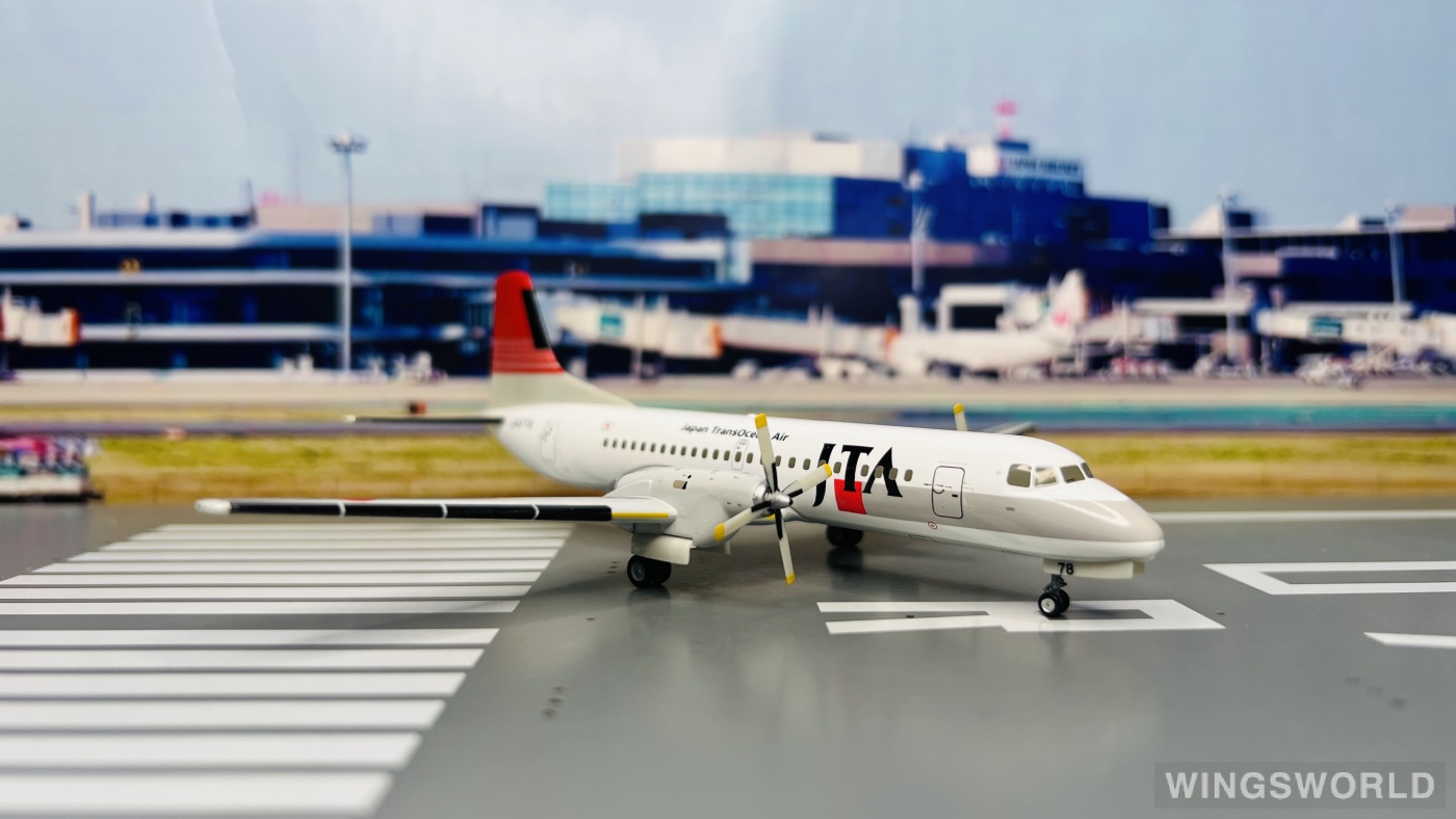 Hogan 1:200 YS21103 Japan Transocean Air 日本越洋航空 NAMC YS-11 JA8778