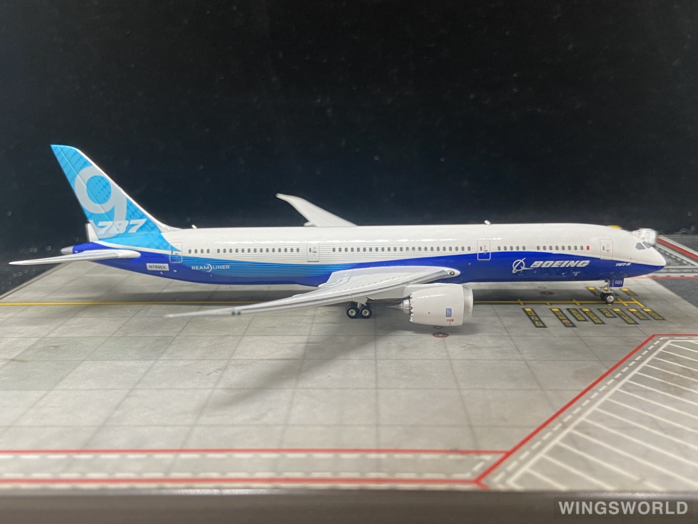 Phoenix 1:400 PH10891 Boeing 波音公司 Boeing 787-9 N789EX