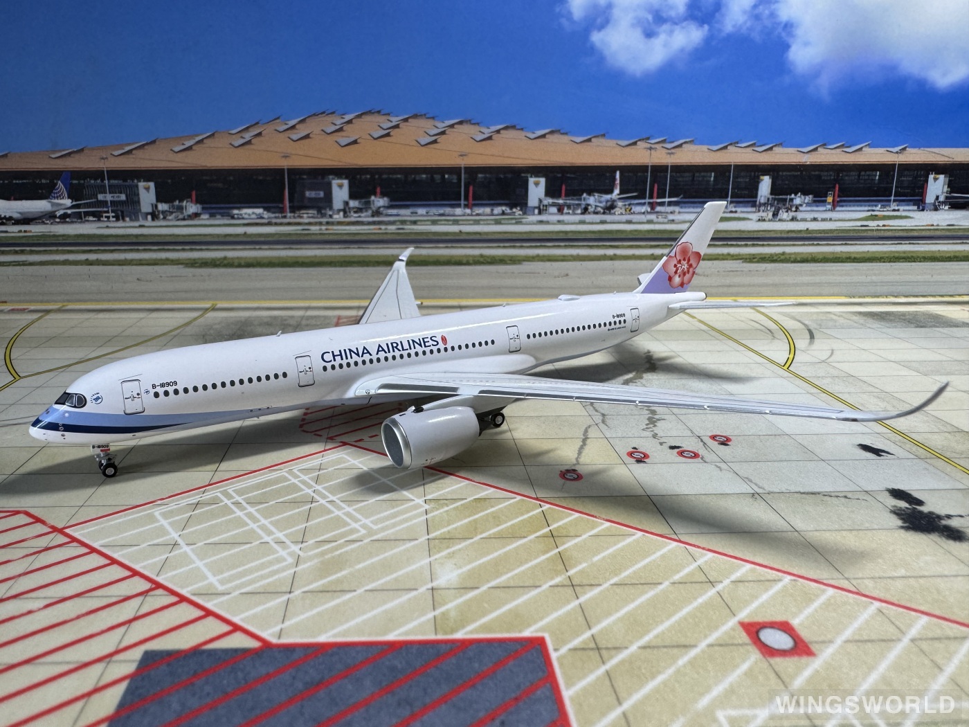 HYJLwings 1:400 HY350003 China Airlines 中华航空 Airbus A350-900 B-18909