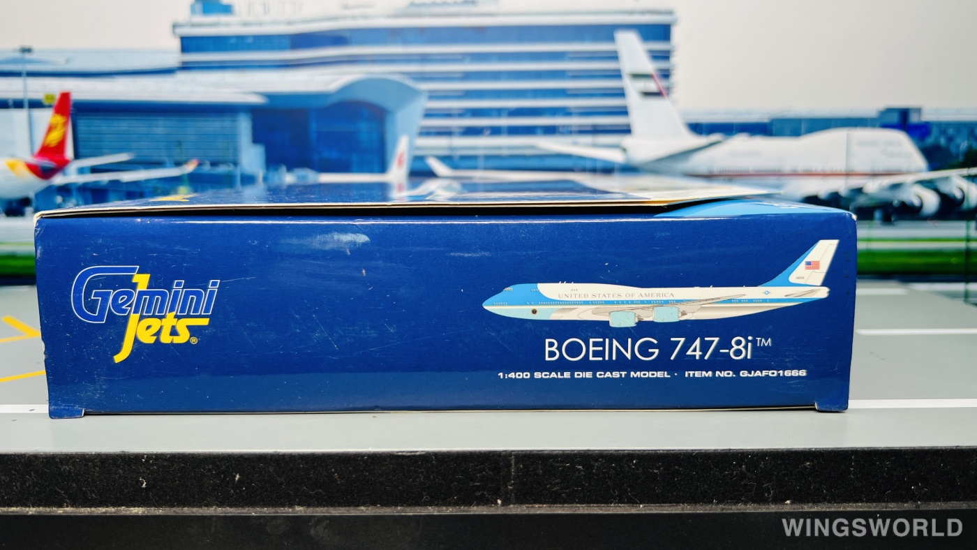 Geminijets 1:400 GJAFO1666 USAF 美国空军 Boeing 747-8i 38000