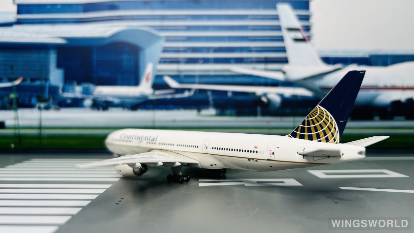 Geminijets 1:400 GJCOA376B Continental Airlines 美国大陆航空 Boeing 777-200 N37018