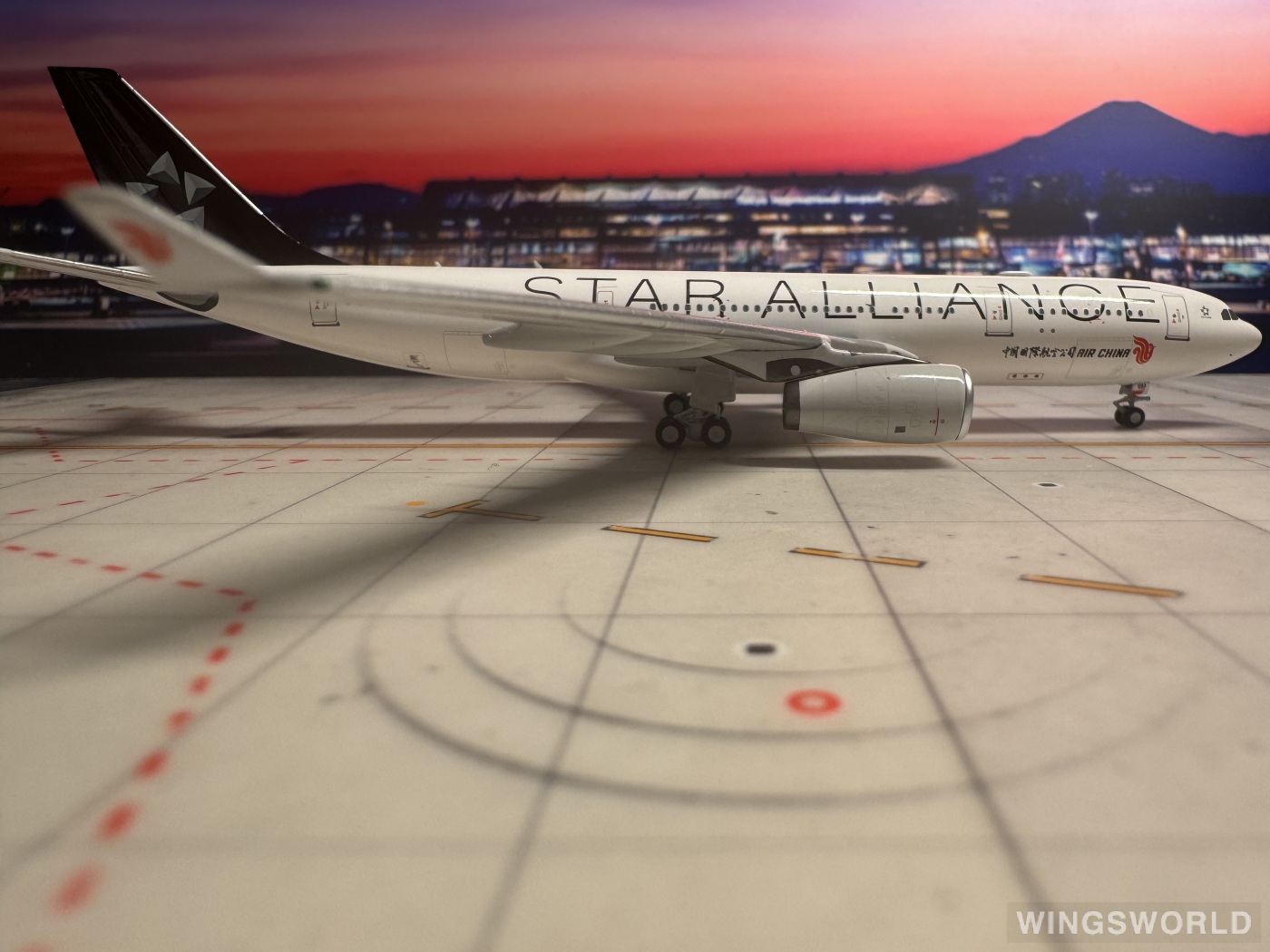 NGmodels 1:400 NG61079 Air China 中国国际航空 Airbus A330-200 B-6093