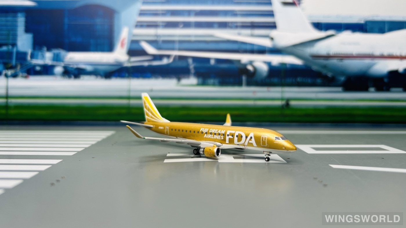 JC Wings 1:400 EW4175004 Fuji Dream Airlines 富士梦幻航空 Embraer ERJ-175 JA09FJ