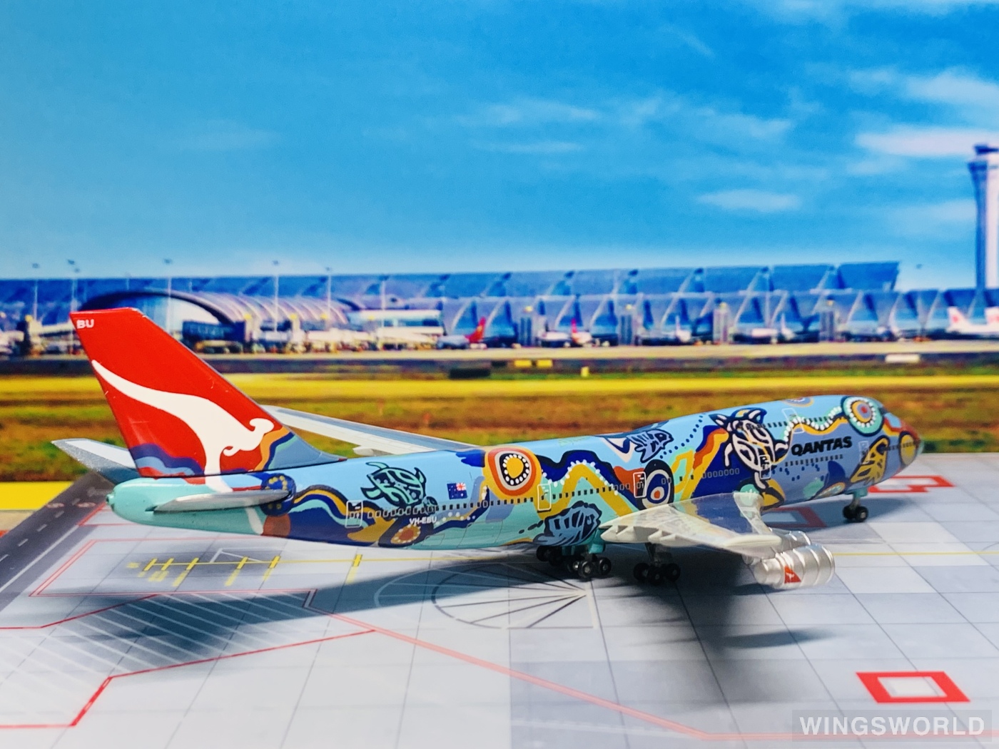 C&C Wings 1:400 4712005001002 Qantas 澳洲航空 Boeing 747-300 VH-EBU