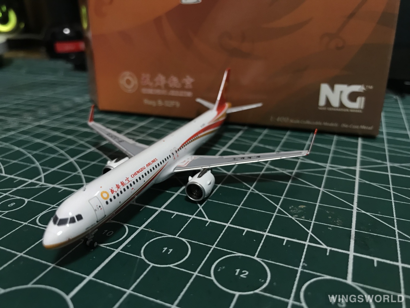 NGmodels 1:400 NG13103 Chengdu Airlines 成都航空 Airbus A321neo B-32F9