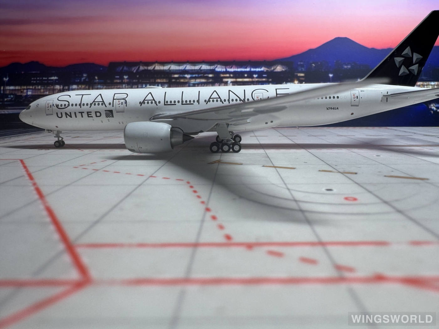 NGmodels 1:400 NG72022 United Airlines 美国联合航空 Boeing 777-200ER N794UA