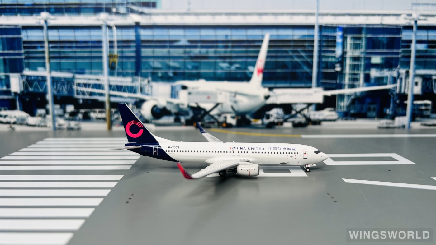 NGmodels 1:400 NG58226 China United Airlines 中国联合航空 Boeing 737-800 B-7372